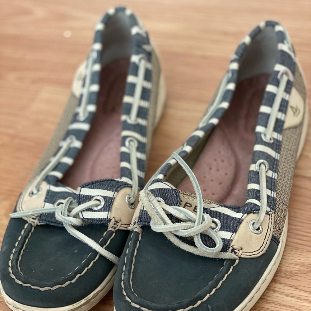 Barely Used 7.5 Sperrys But In Great Condition - image 2